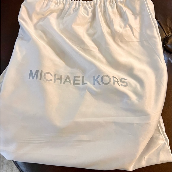 Authentic Brand New Michael Kors Purse - Picture 12 of 13